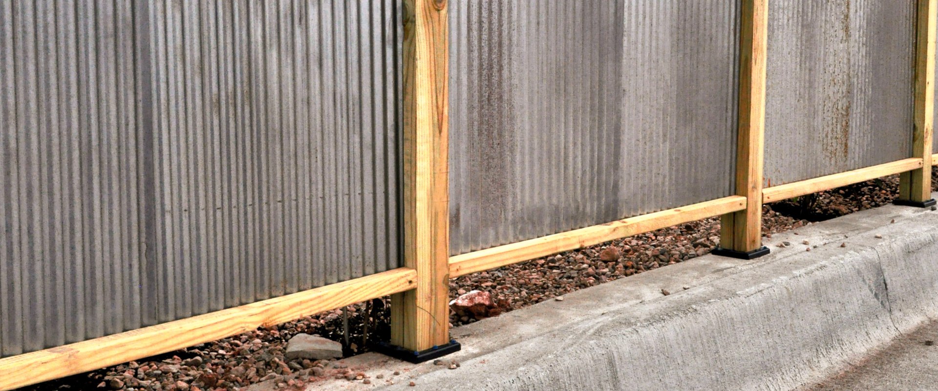 Understanding Galvanized Steel Fence Materials