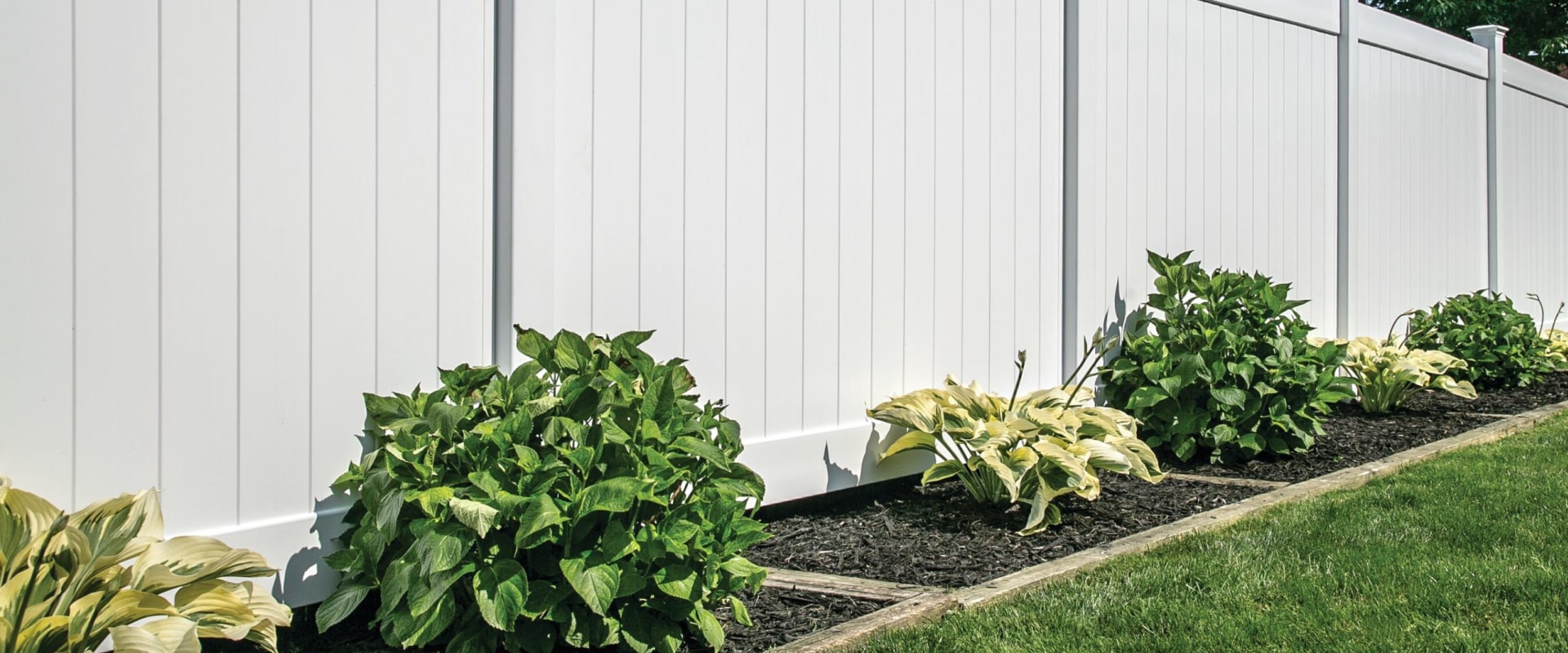Vinyl Fence Panels: A Comprehensive Overview