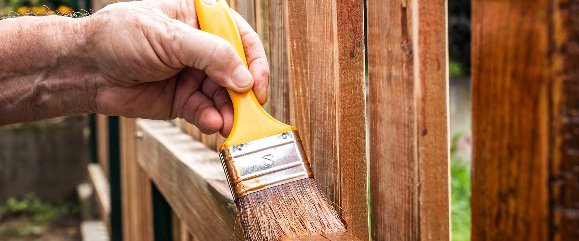 The Benefits of Treated Wood Fence Materials