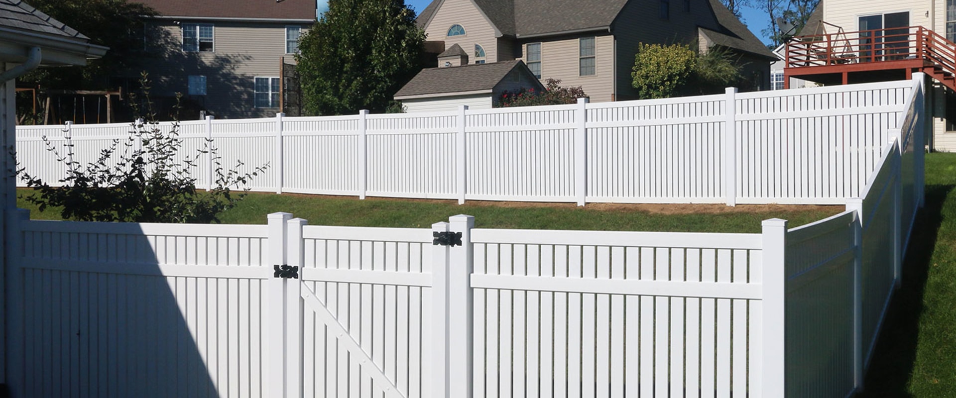 Types of Vinyl for Fence Building