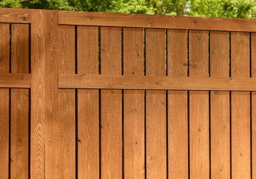 Choosing the Right Stain for Your Composite Fence